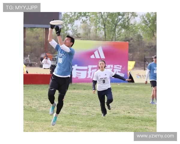 杭州飞盘队与北京飞盘队赛后复盘分析力量对比与战术探讨